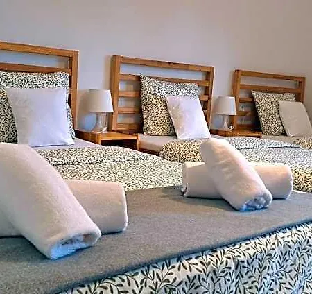 I Na Szkolnej Hotel Zator