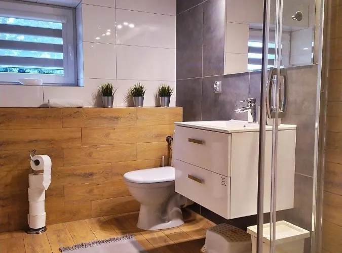 I Na Szkolnej فندق زاتور